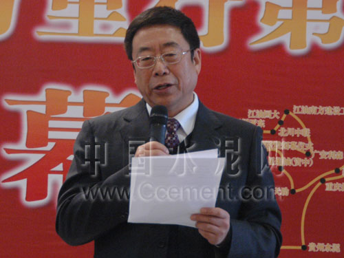 [萬里行]孫向遠(yuǎn)：“通達(dá)中國水泥萬里行”見證行業(yè)輝煌